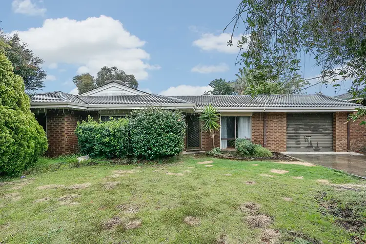 5 Blackbutt Way, Forrestfield WA 6058