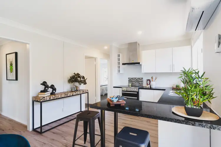 Sixth view of Homely house listing, 8 Wendo Court, Hillman WA 6168