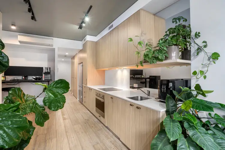 Fourth view of Homely unit listing, 102/31 Bank Street, West End QLD 4101