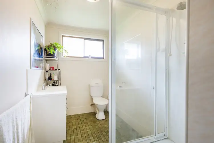 Fifth view of Homely block of units listing, 1 & 2/4 Brunei Place, Grafton NSW 2460