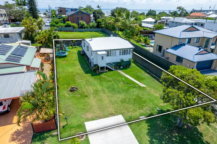 45 Palmtree Avenue, Scarborough QLD 4020