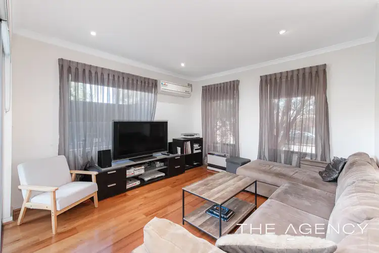 1/32 Foss Street, Bicton WA 6157