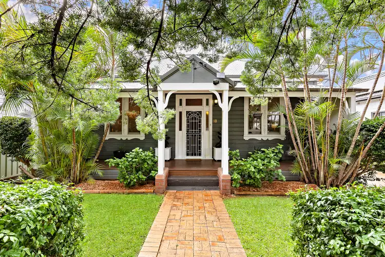 18 Fitzroy Street, Mayfield NSW 2304