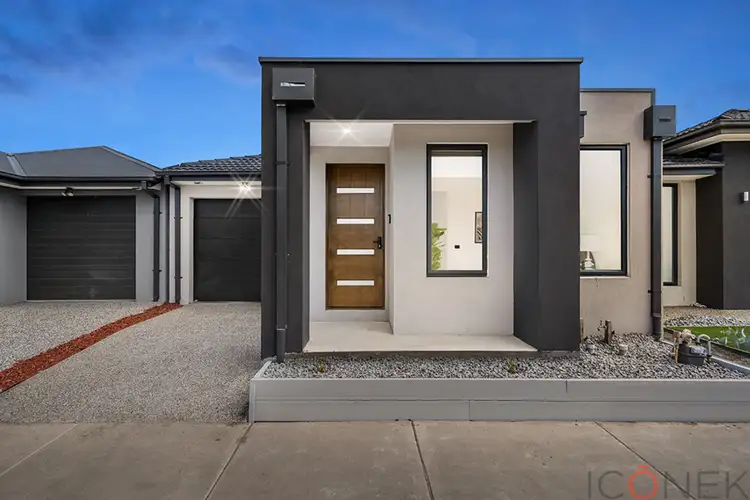 Main view of Homely house listing, 15 Syrah Parade, Wollert VIC 3750