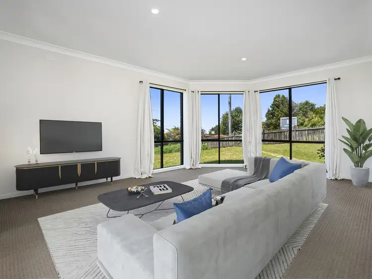 21 Paradise Drive, Tamborine Mountain QLD 4272