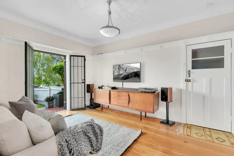 Sixth view of Homely unit listing, 2/24 Grantson Street, Windsor QLD 4030