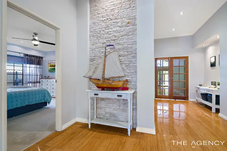Fourth view of Homely house listing, 10 Butchart Turn, Aubin Grove WA 6164