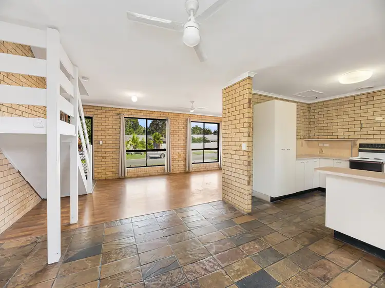 15 Teranna Street, Battery Hill QLD 4551