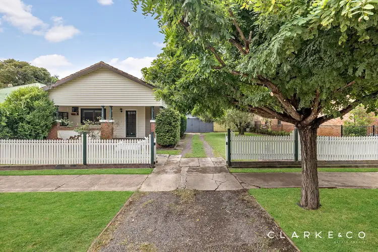 4 Stuart Street, Lorn NSW 2320