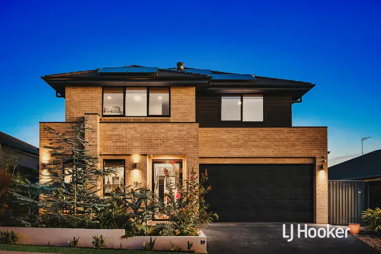 19 Titania Street, Riverstone NSW 2765