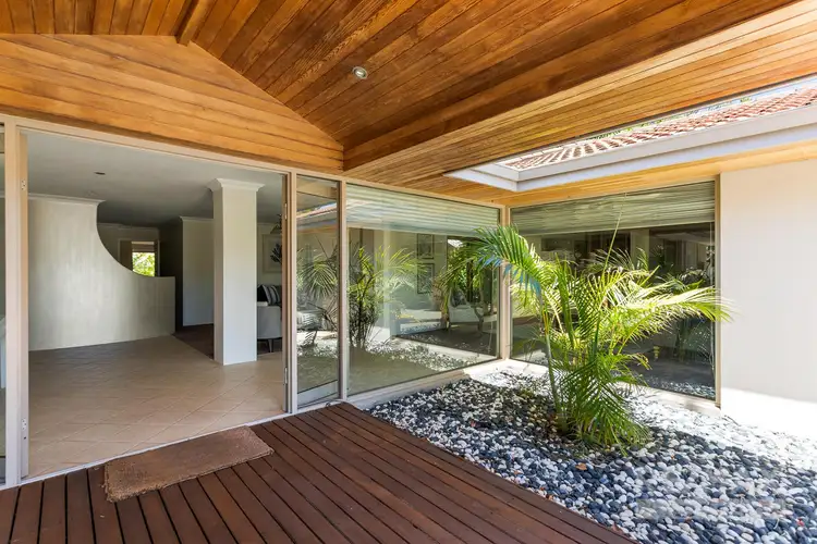11 Crowther Elbow, Ocean Reef WA 6027