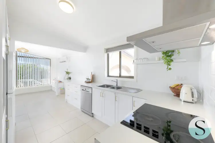 Fifth view of Homely house listing, 92 Caves Beach Road, Caves Beach NSW 2281