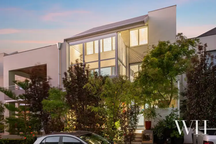 50 Breaksea Drive, North Coogee WA 6163