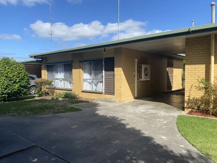 2/10 Pollack Street