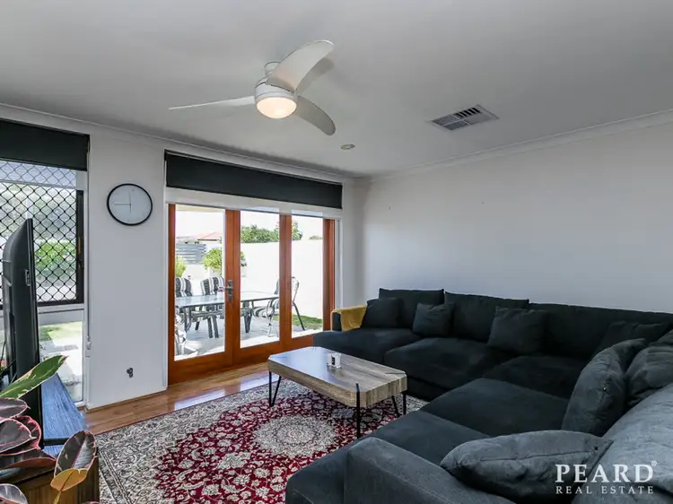 4 Delcomyn Place, Craigie WA 6025