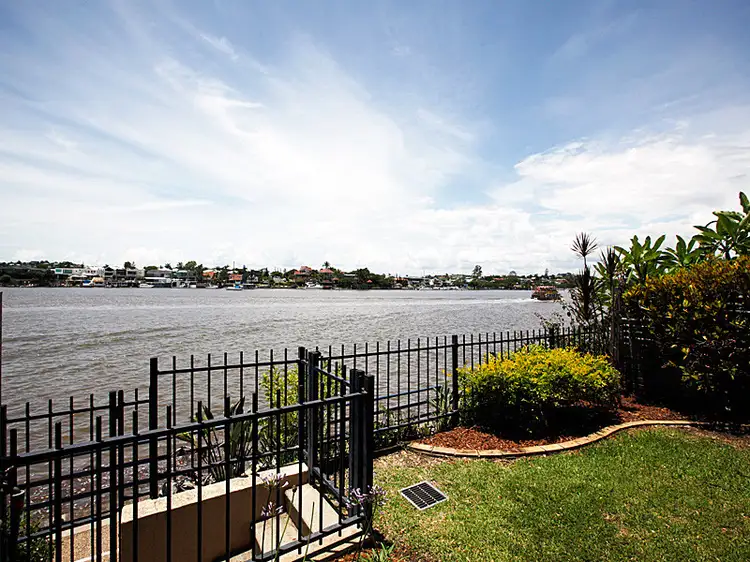Third view of Homely apartment listing, 135 Macquarie St, Teneriffe QLD 4005