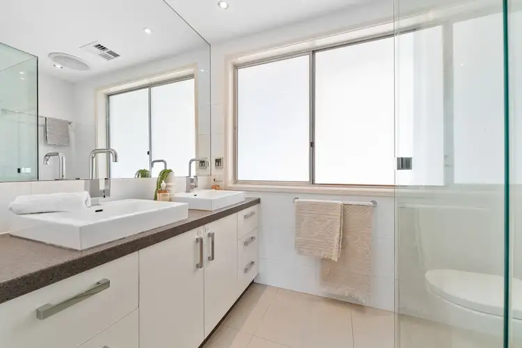 Sixth view of Homely house listing, 9 Ince Court, Frankston VIC 3199