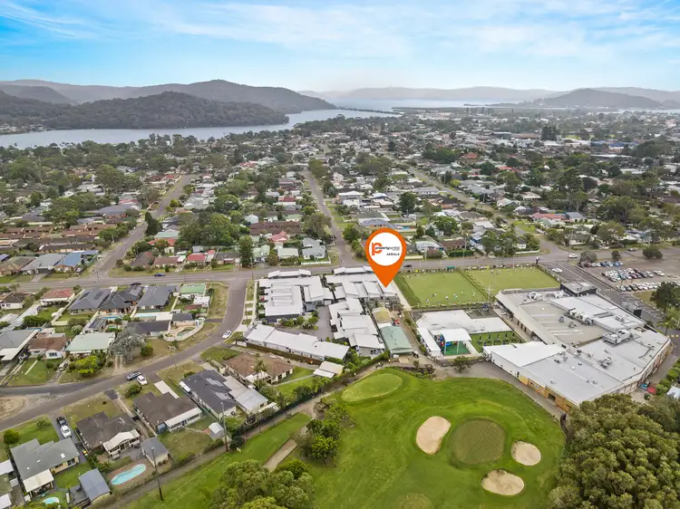 12/4 Everglades Crescent, Woy Woy NSW 2256