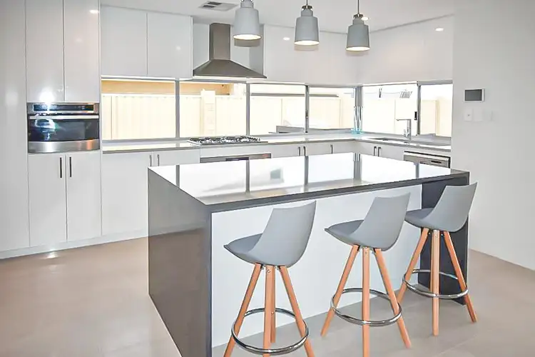 Sixth view of Homely house listing, 7 Barquentine Avenue, Jindalee WA 6036