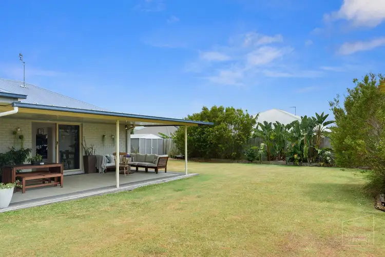 12 Anika Place, Little Mountain QLD 4551