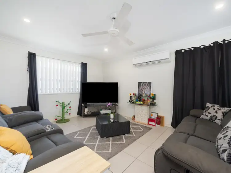 Second view of Homely house listing, 9 Cassidy Crescent, Willow Vale QLD 4209