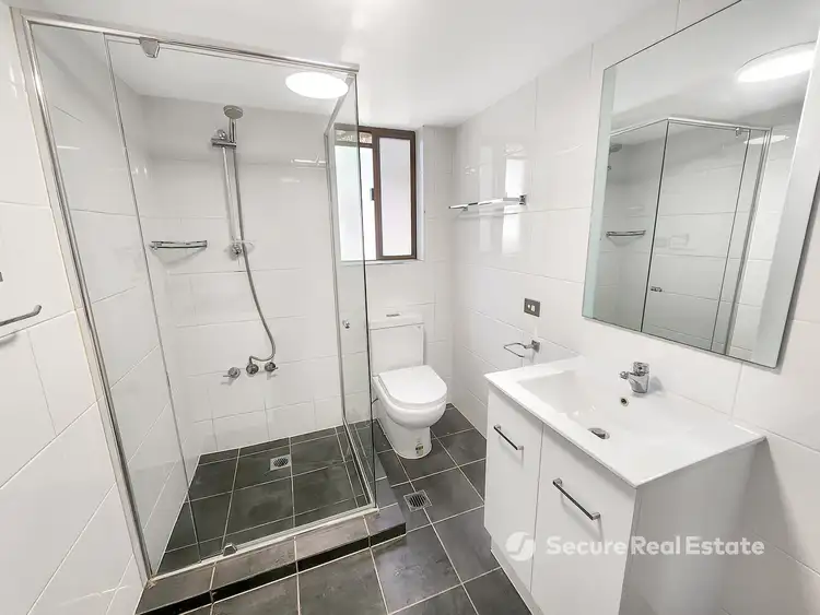 Sixth view of Homely unit listing, 2/25 Dixon Street, Auchenflower QLD 4066