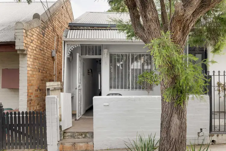 8 Francis Street, Enmore NSW 2042