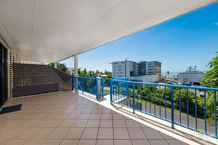 2/20 Barry Street, Yeppoon QLD 4703