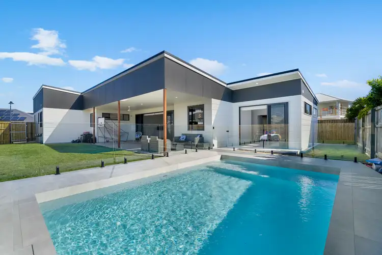 159 Morna Street, Newport QLD 4020