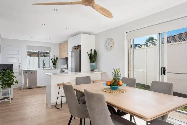 13 Gladful Court, Varsity Lakes QLD 4227