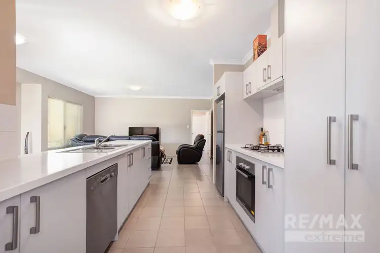 Third view of Homely house listing, 2/5 Melita Drive, Helena Valley WA 6056