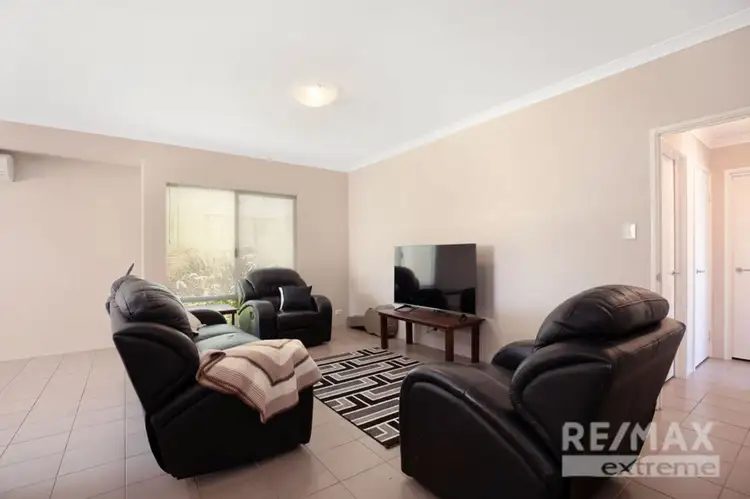 Fourth view of Homely house listing, 2/5 Melita Drive, Helena Valley WA 6056