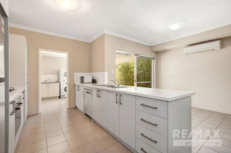 Sixth view of Homely house listing, 2/5 Melita Drive, Helena Valley WA 6056