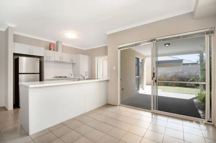 Seventh view of Homely house listing, 2/5 Melita Drive, Helena Valley WA 6056