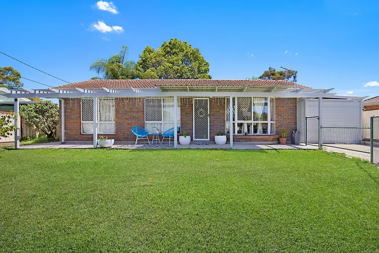 69 Trulson Drive, Crestmead QLD 4132