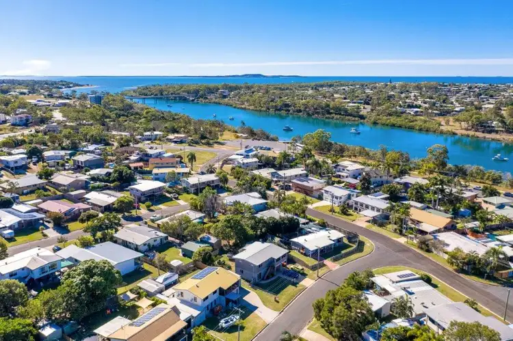 Second view of Homely house listing, 4 Richmond Court, Boyne Island QLD 4680