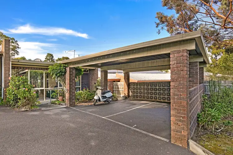Main view of Homely unit listing, 1/92-94 Main Road, Lower Plenty VIC 3093