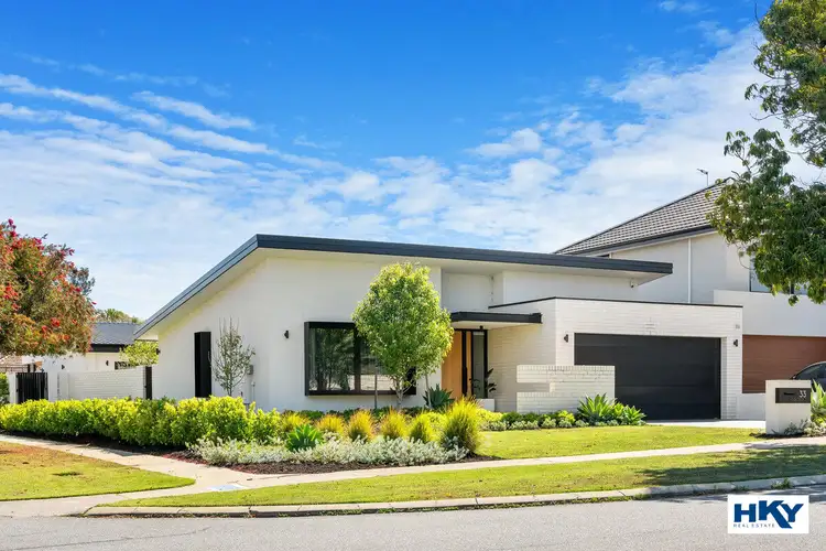 33 Armadale Crescent