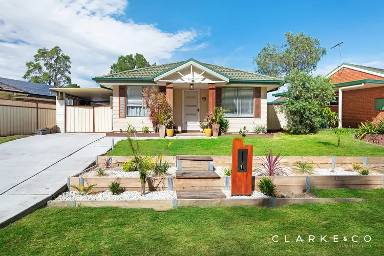 25 Coburn Circuit, Metford NSW 2323