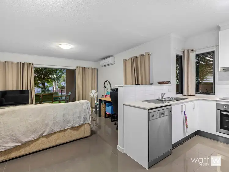 Third view of Homely apartment listing, 6/84 Hirschfield Street, Zillmere QLD 4034