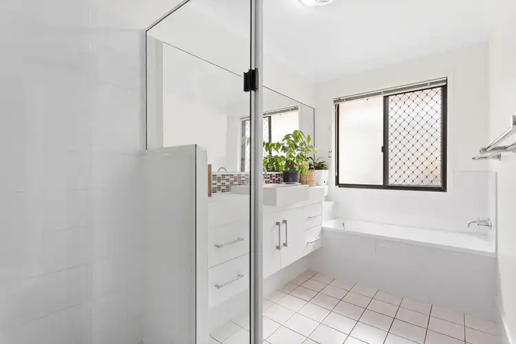 Sixth view of Homely house listing, 4 Nicole Place, Taroomball QLD 4703