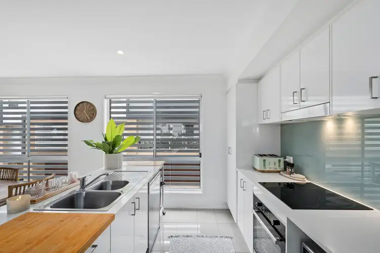 Fourth view of Homely townhouse listing, 54/400 Tingal Road, Wynnum QLD 4178