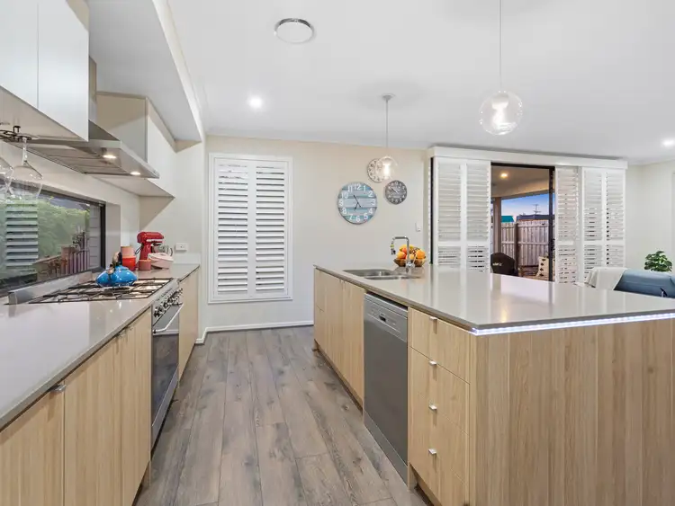 Third view of Homely house listing, 10 Shoreside Close, Birkdale QLD 4159