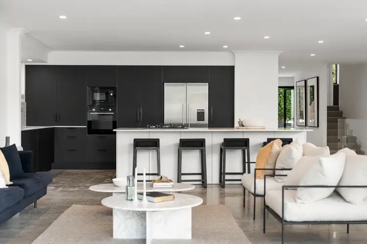 9 Clarence Road, Springfield NSW 2250