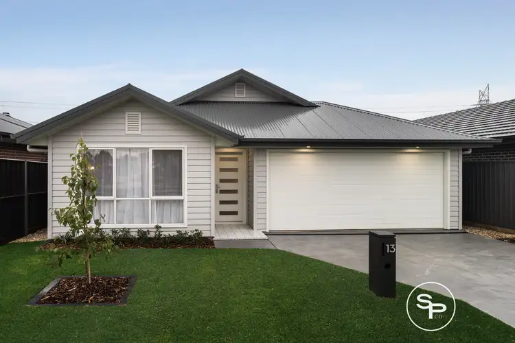 13 Fleece Loop, Oran Park NSW 2570