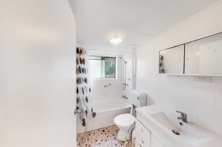 Fourth view of Homely unit listing, 4/29 Grant Street, Redcliffe QLD 4020