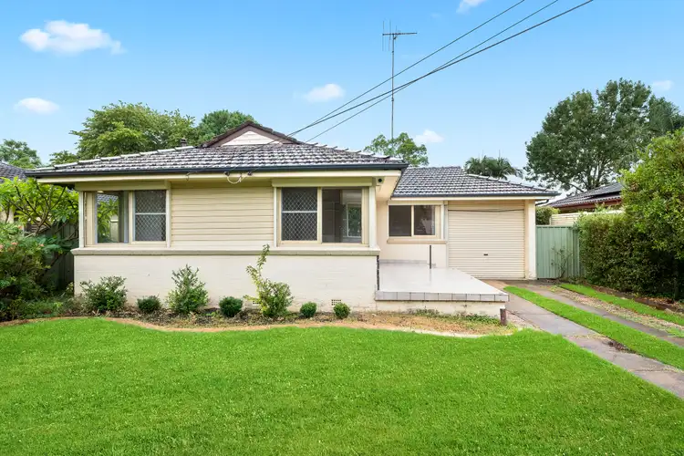 17 Lucas Street, Emu Plains NSW 2750