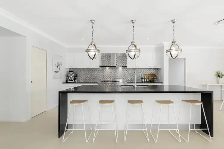 18 Jasner Lane, Coomera Waters QLD 4209
