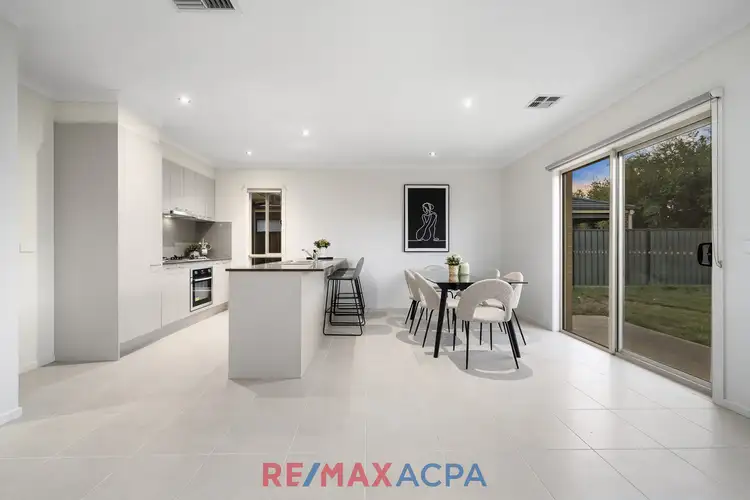 Sixth view of Homely house listing, 33 Streamside Drive, Craigieburn VIC 3064