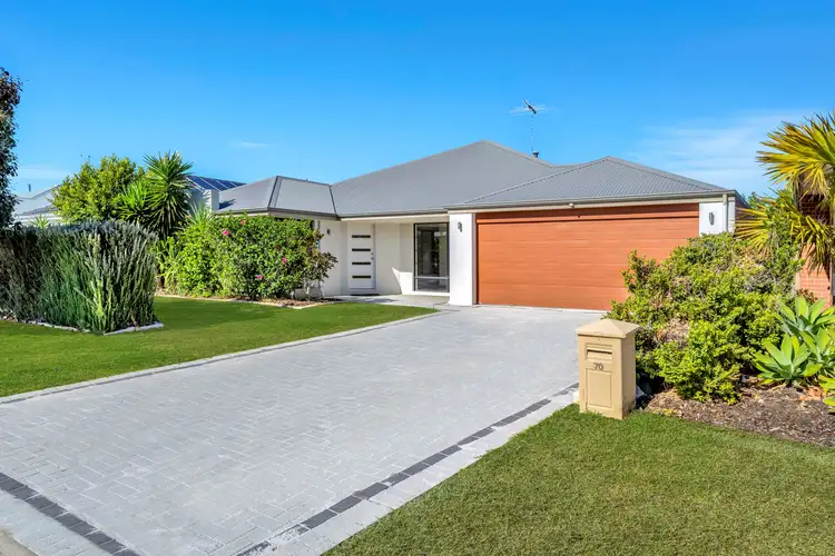 70 Seascapes Boulevard, Halls Head WA 6210